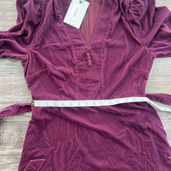 Untuckit Women's Size XL Belted Velvet Mickie Dress Button V Neck Burgundy - Picture 6 of 8